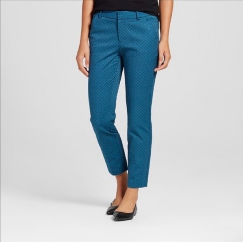 Merona crop pant textured blue